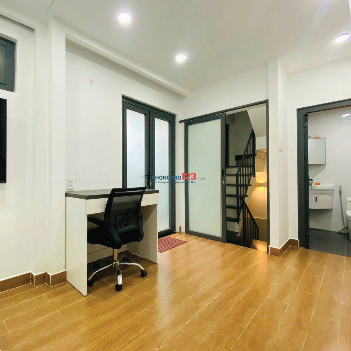 CHO THUÊ NHÀ NGUYÊN CĂN TRƯƠNG ĐỊNH, QUẬN 3 FULL NỘI THẤT - 2 PN - 3 WC