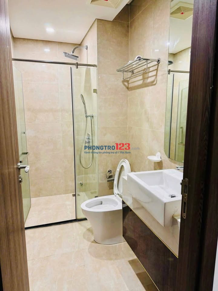 Cho thuê C/c cao cấp Nguyễn Kim, Nhật Tảo - Căn 3PN, Full NT giá 15tr/tháng