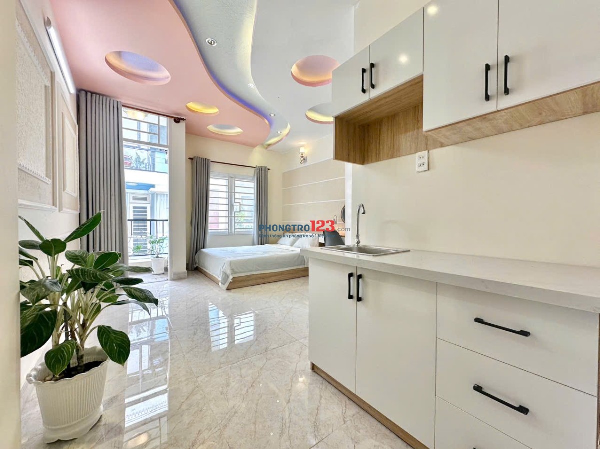 Cho thuê phòng 35m2, ban công_Nơ Trang Long, Bình Thạnh, full nội thất tiện đi Bà Chiểu, Hàng Xanh