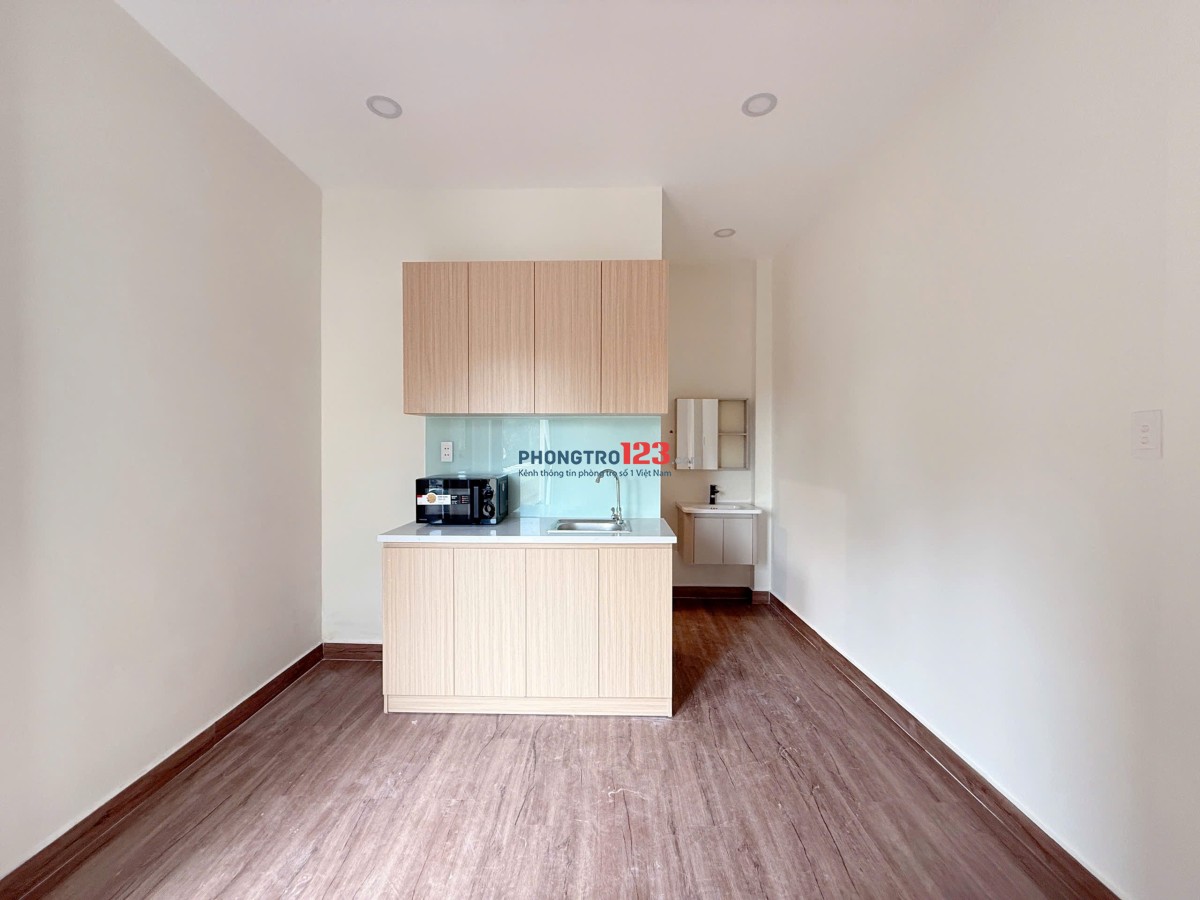 CHDV mới 100% có thang máy ngay Bùi Thị Xuân Quận 1