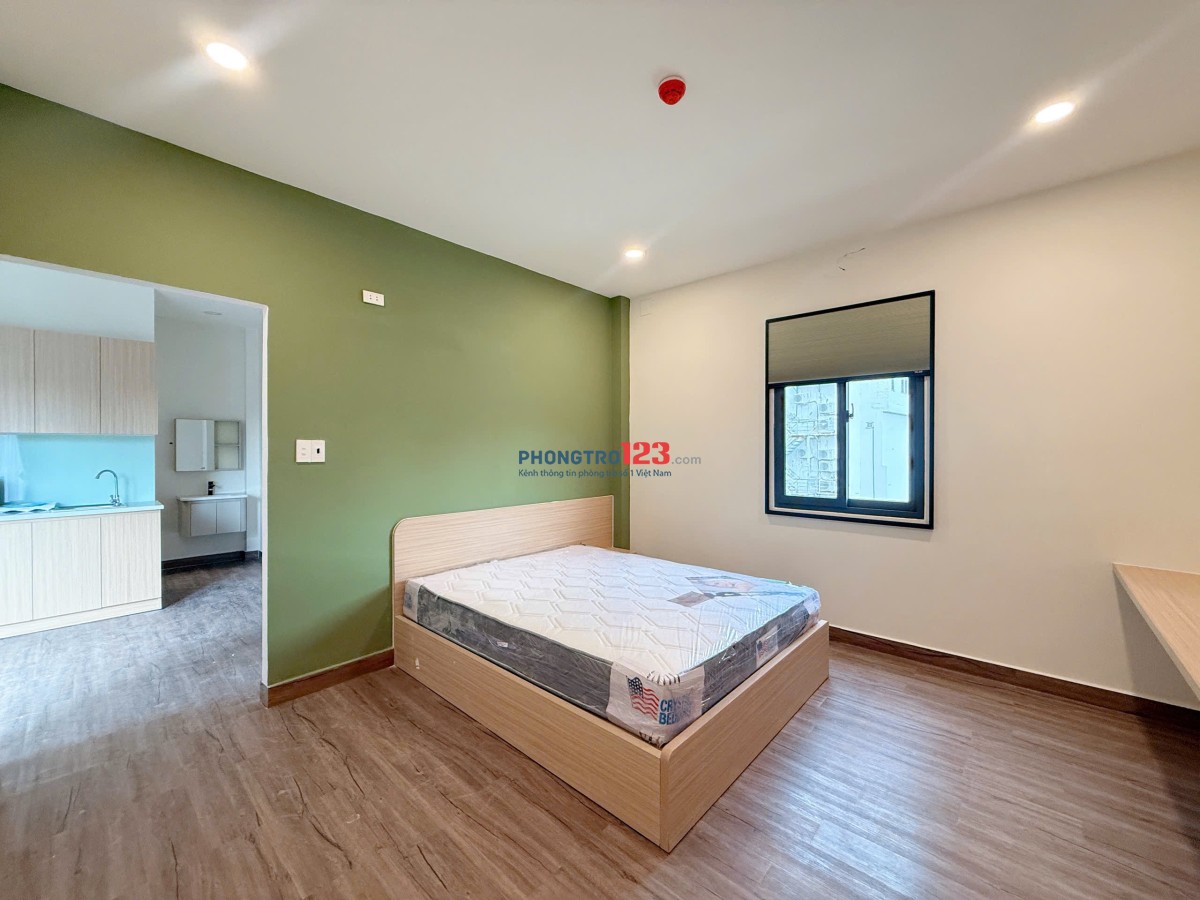 CHDV mới 100% có thang máy ngay Bùi Thị Xuân Quận 1