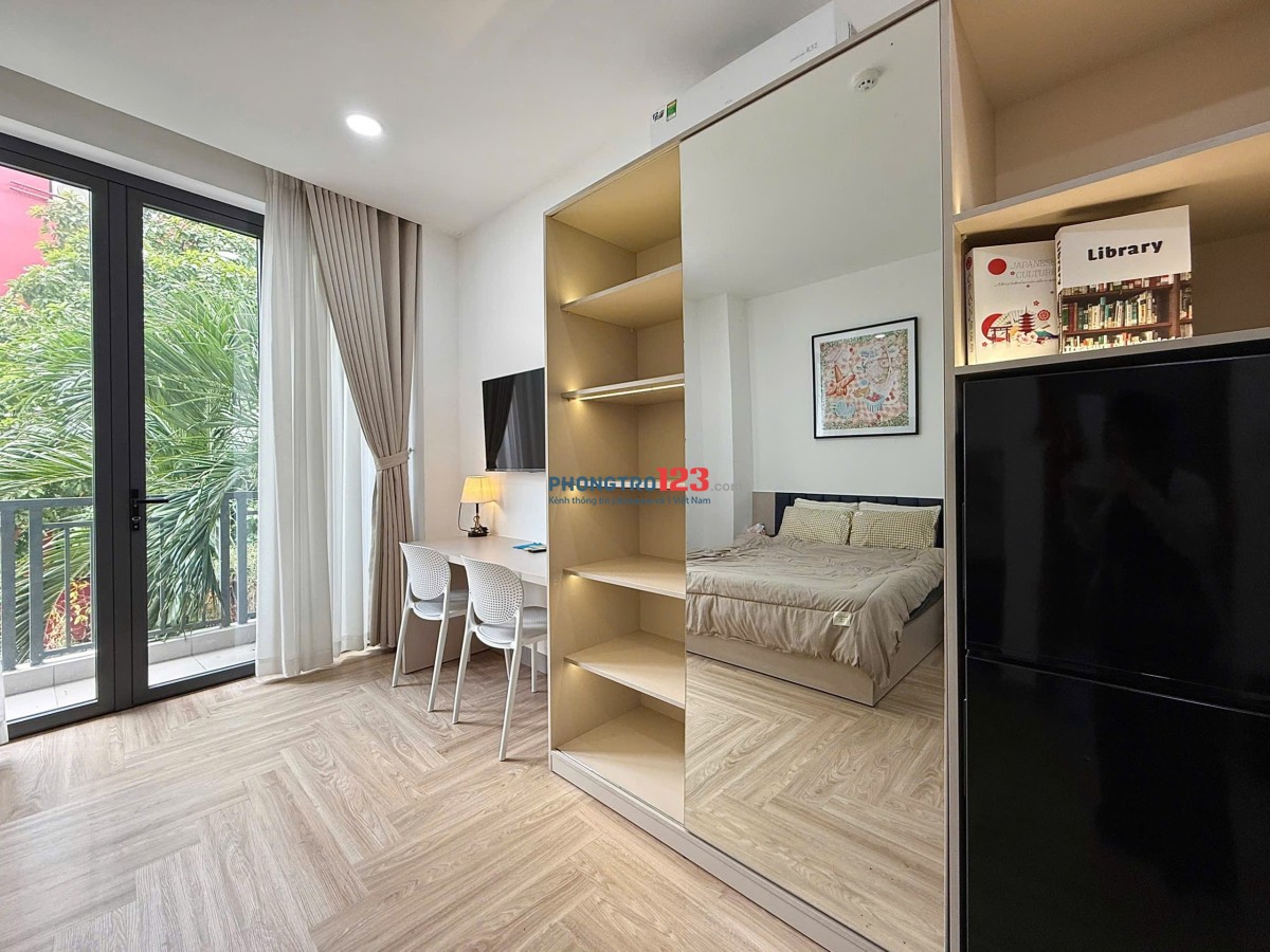 Cho thuê căn hộ dịch vụ full nội thất có bancol gần sân bay bệnh viện Tâm Anh