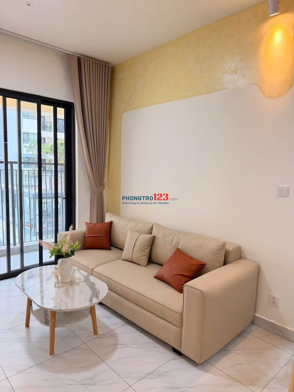 CC Cao cấp Wilton Tower. D1 Bình Thạnh. 68m2 2PN .NTCC. 17.5TR
