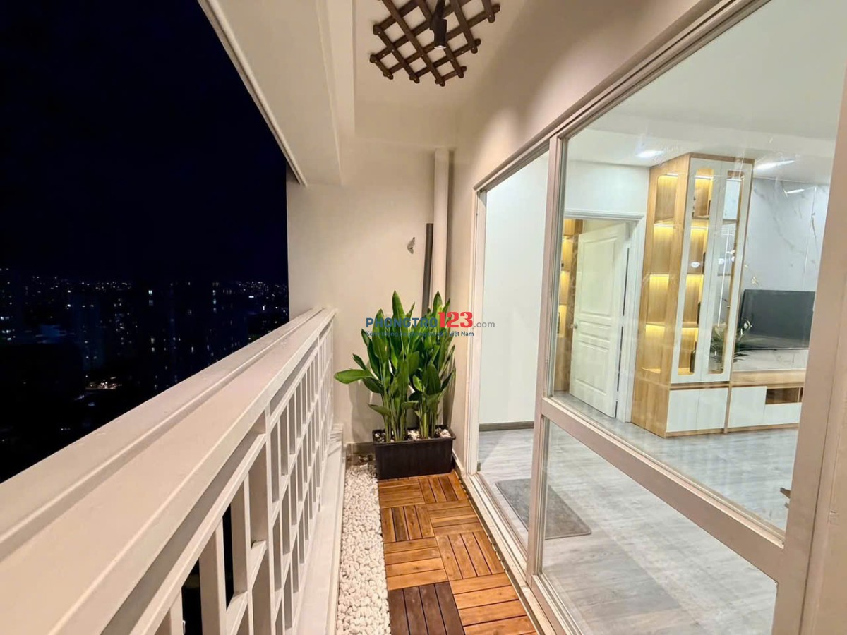 CC Cao Cấp Pearl Plaza. Điện Biên Phủ Bình Thạnh. 68m2 2PN. Full NT. 17TR500
