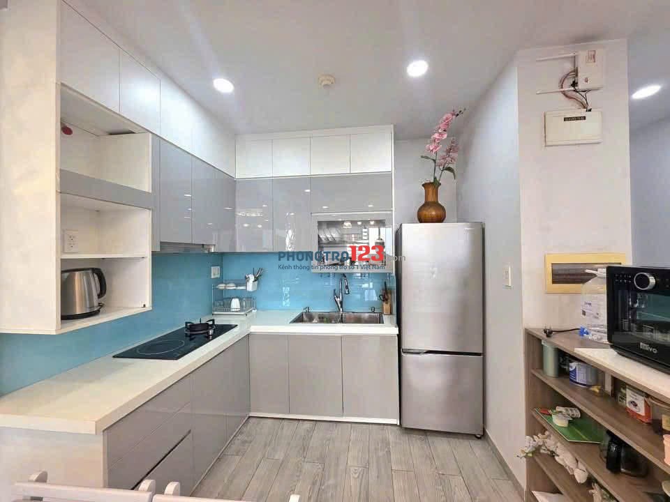 Cộng Hòa Garden-3PN Căn góc sẵn nội thất, 106m2, giá 16 tr/th nhận nhà liền.