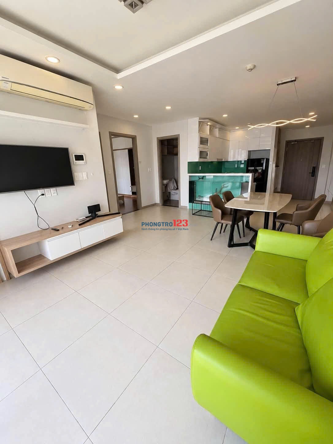 Moscow Tower-Tham Lương 3PN, Căn góc, nội thất xịn, giá 12.5 tr/th 114m2