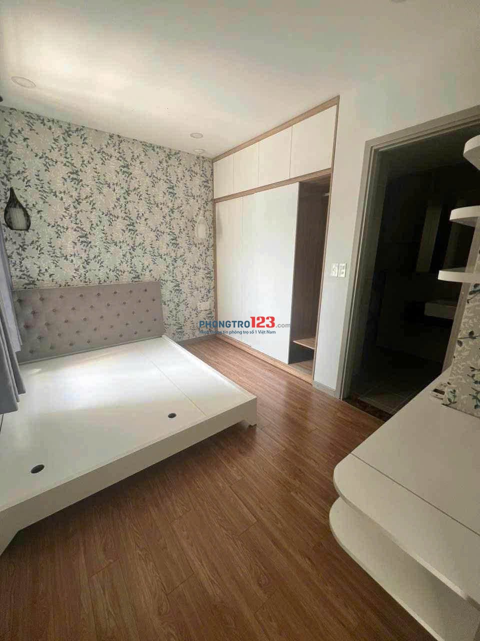 Moscow Tower-Tham Lương 3PN, Căn góc, nội thất xịn, giá 12.5 tr/th 114m2