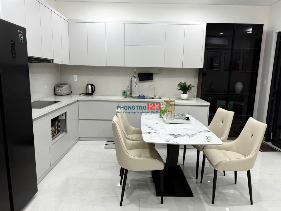 Cho thuê căn hộ 3 phòng ngủ Republic Plaza, Cộng Hoà - Giá: 18tr/tháng
