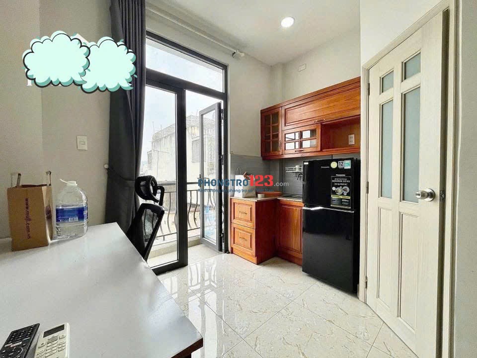 CHO THUÊ CĂN HỘ CÓ CÁC , TÁCH BẾP , BAN CÔNG THOÁNG TẠI PHÓ ĐỨC CHÍNH , BÌNH THẠNH GẦN CHỢ BÀ CHIỂU