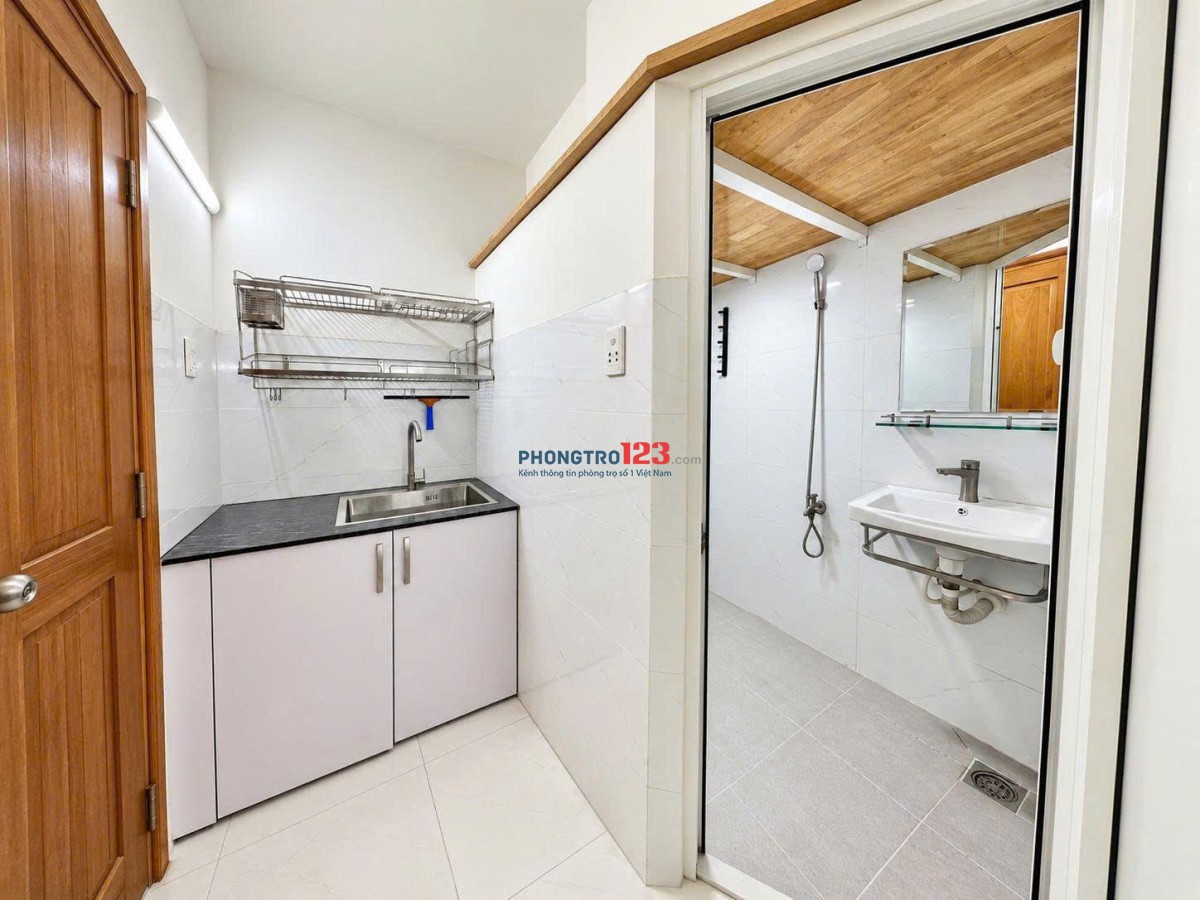 DUPLEX SẴN MÁY LẠNH CÓ 2 CHỔ NGỦ 3,1TR/ THÁNG LIÊN KHU 4-5 - CHỢ BÌNH THÀNH Ở NGAY, CỬA SỔ THOÁNG