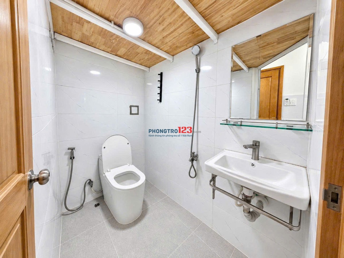 DUPLEX SẴN MÁY LẠNH CÓ 2 CHỔ NGỦ 3,1TR/ THÁNG LIÊN KHU 4-5 - CHỢ BÌNH THÀNH Ở NGAY, CỬA SỔ THOÁNG