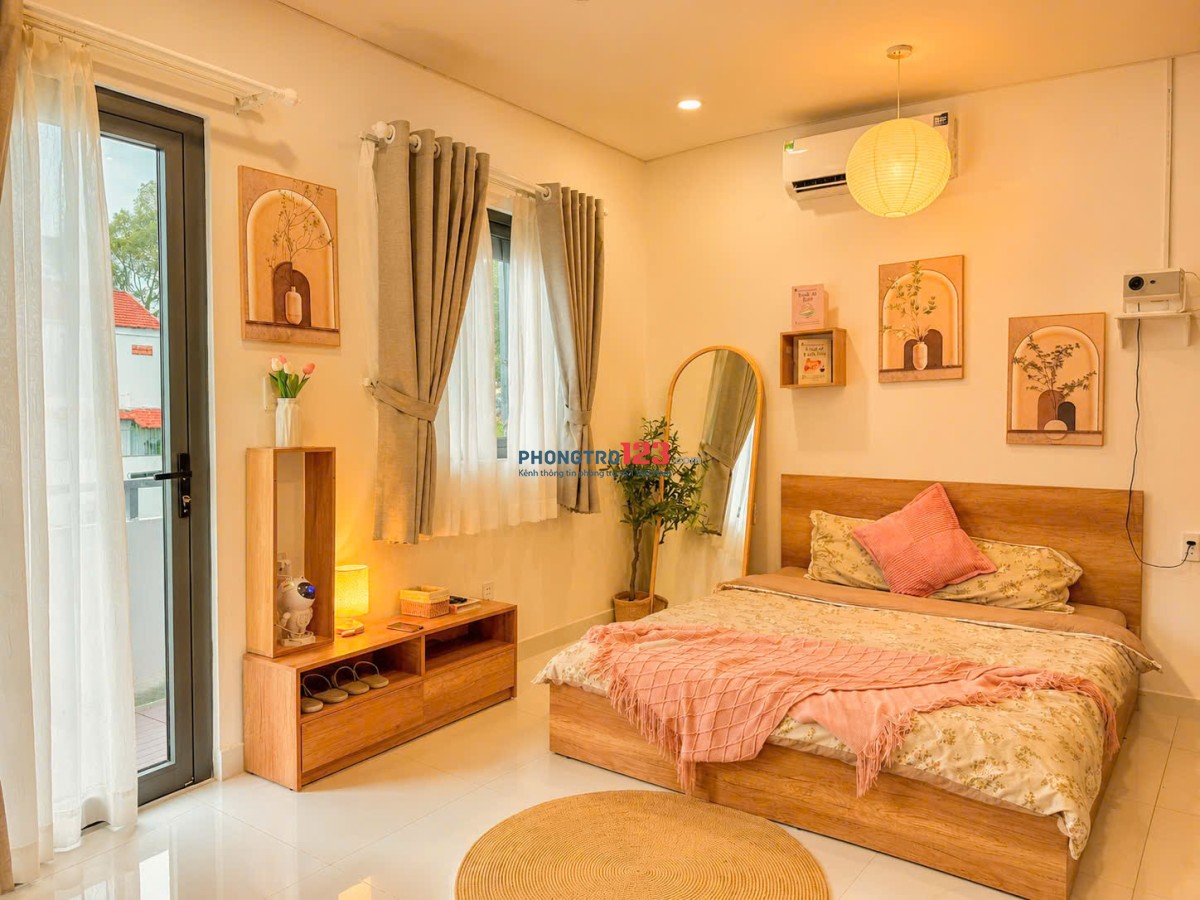 Cho thuê phòng studio xinh, ban công thoáng, full nội thất – Phan Xích Long, Phú Nhuận gần Q1, Q3
