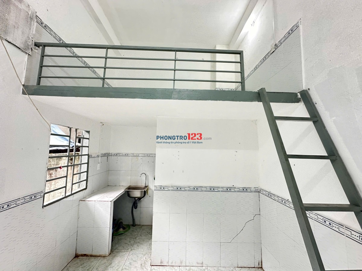 PASS TRỌ 2tr2 ngay cầu linh xuân