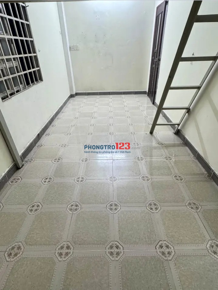 Phòng trọ rộng rãi thoáng mát,có cửa sổ