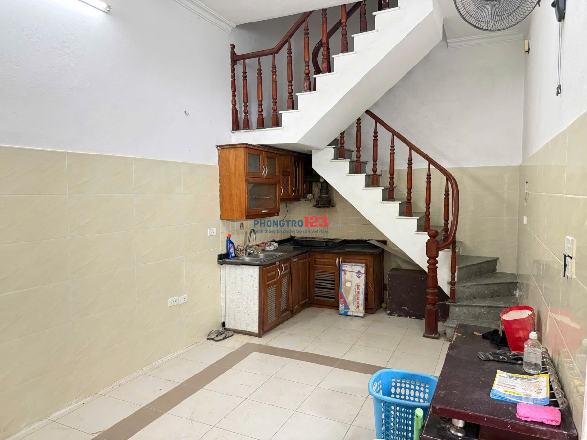 Chính chủ cho thuê nhà 4 tầng - số 37, ngõ Huy Văn, Tôn Đức Thắng, Hà Nội(miễn trung gian môi giới)