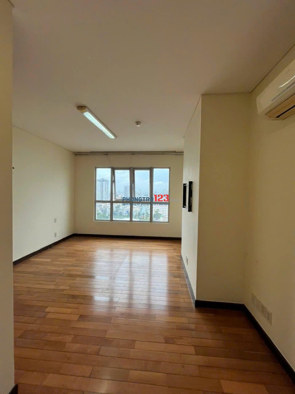 Topaz Garden-Trịnh Đình Thảo, 73m2/ 2PN/ Ko nội thất giá 8.5 tr/th