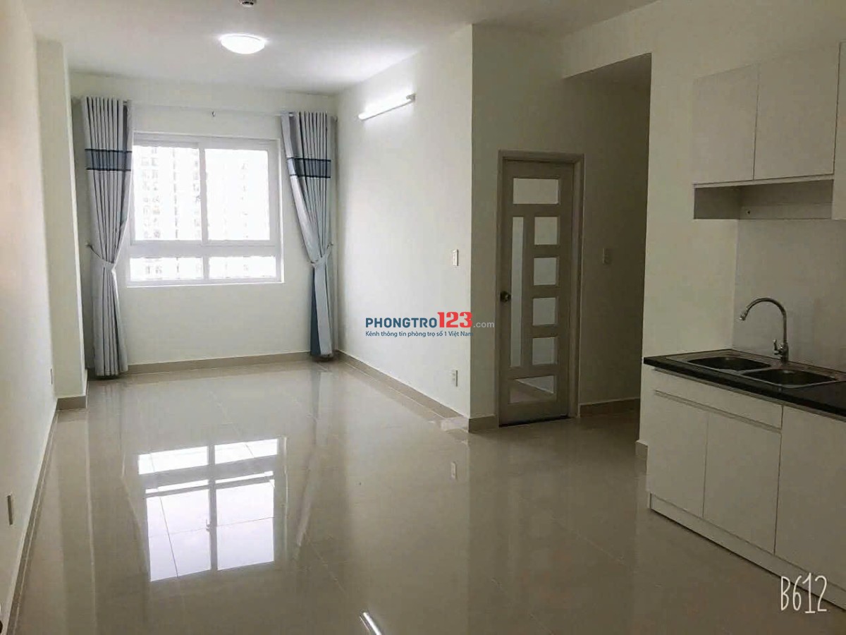Chung cư Bàu Cát 2, Hồng Lạc, TB: 56m2, 1PN, nhà trống, 7,5tr