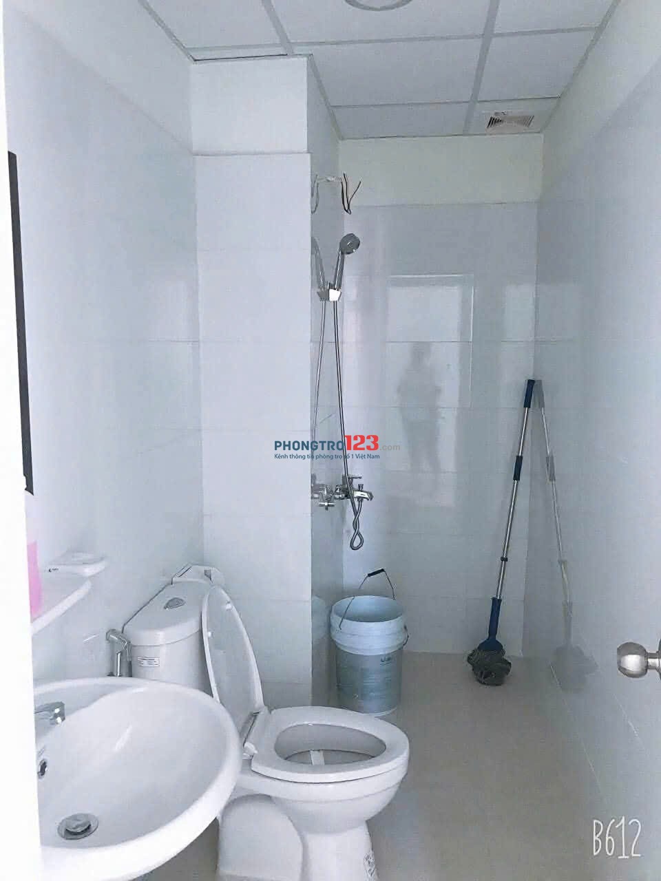 Chung cư Bàu Cát 2, Hồng Lạc, TB: 56m2, 1PN, nhà trống, 7,5tr