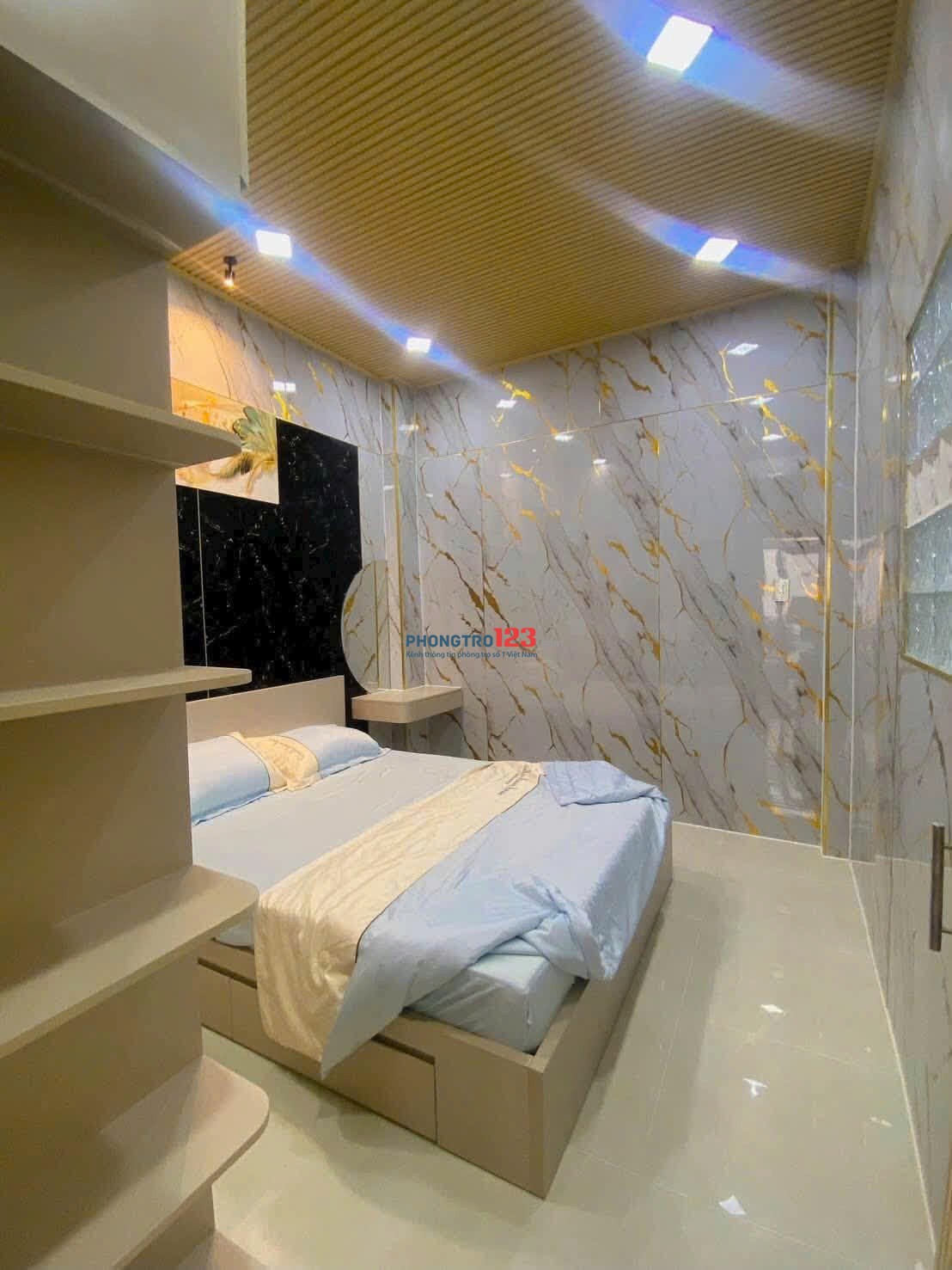 Nhà riêng, 2PN/2WC 84m2 sẵn nội thất 1/Hoàng Sa Q.3 giá thuê 15tr/th