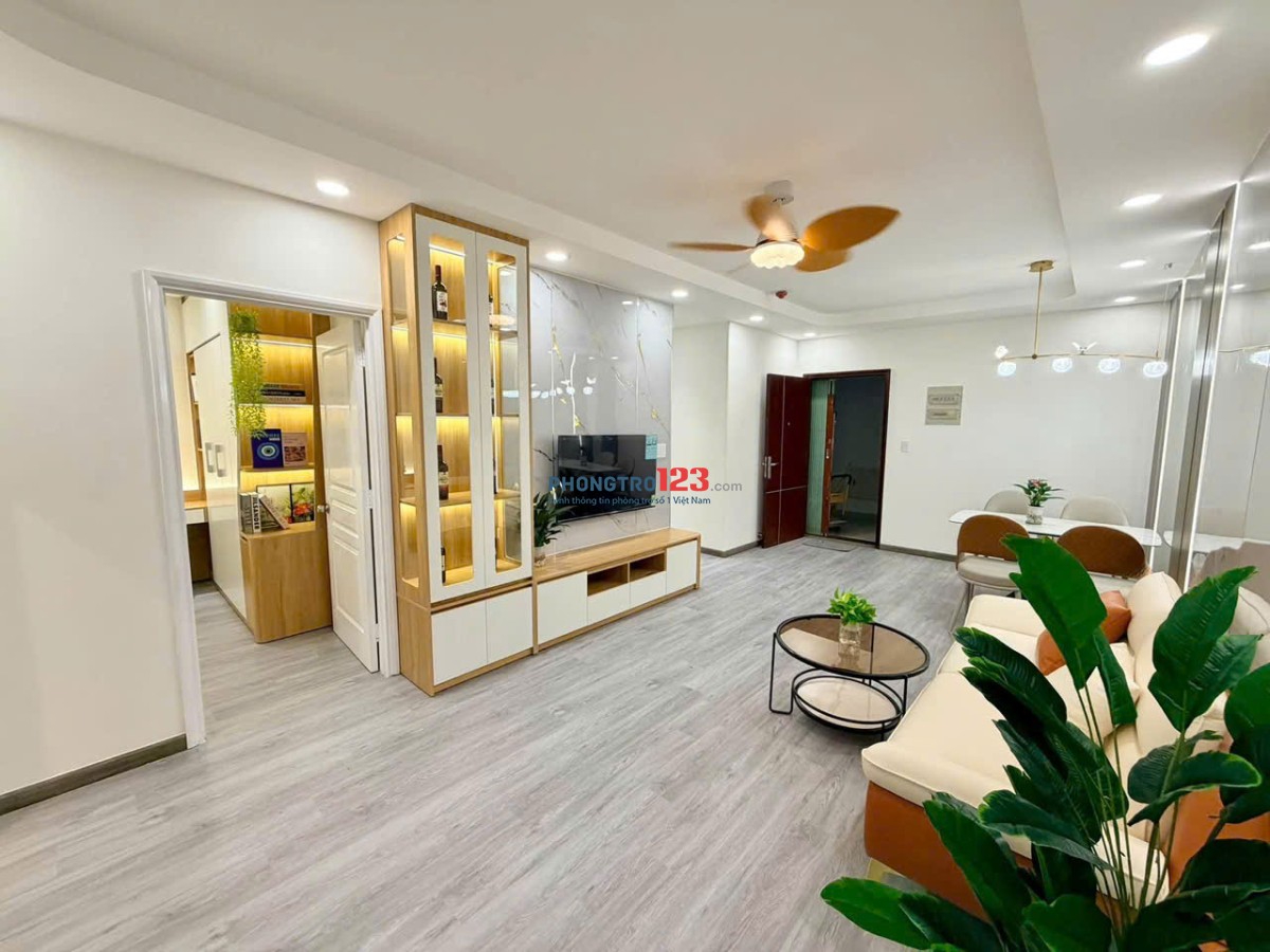 Chung cư Ruby, Nguyễn Sỹ Sách, TB: 2p ngủ, 9triệu, 70m2, full NTCC