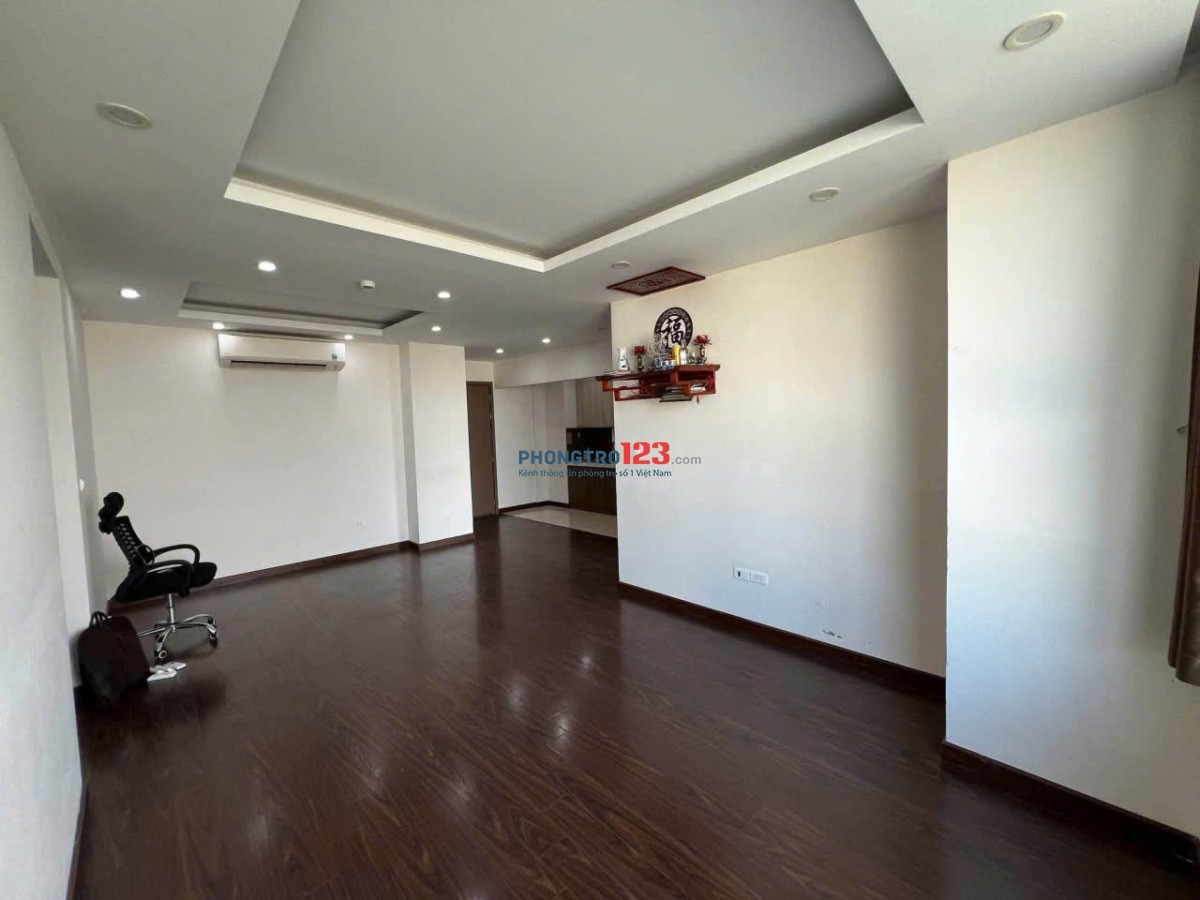 Căn Penthouse Bảy Hiền- 4 phòng ngủ 150m2- giá 17 triệu/ tháng
