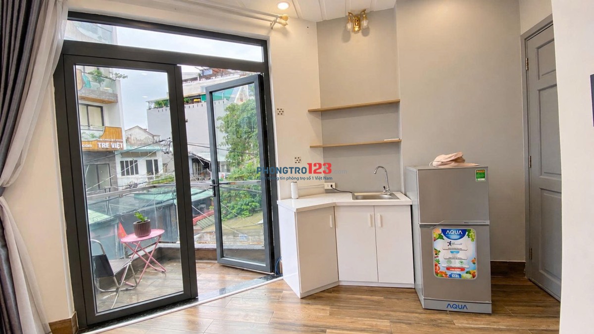 Căn hộ mới 35m2 ban công siêu thoáng giáp Quận 1, Q3- Phan Đăng Lưu, Phú Nhuận