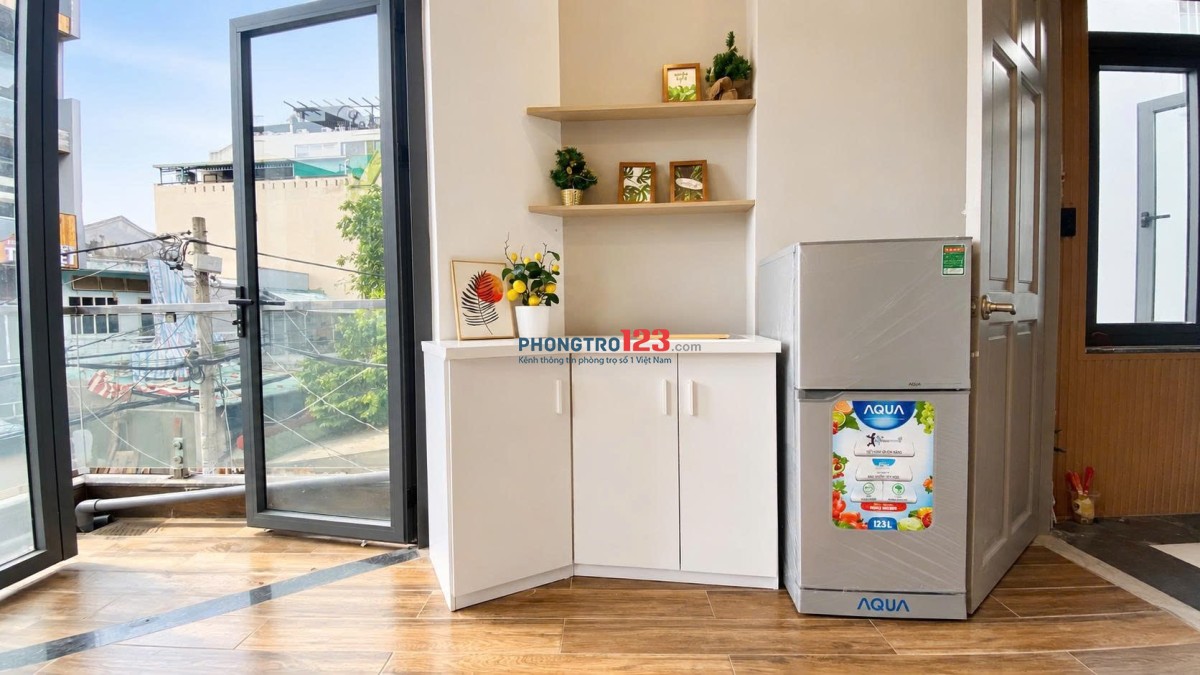 Căn hộ mới 35m2 ban công siêu thoáng giáp Quận 1, Q3- Phan Đăng Lưu, Phú Nhuận