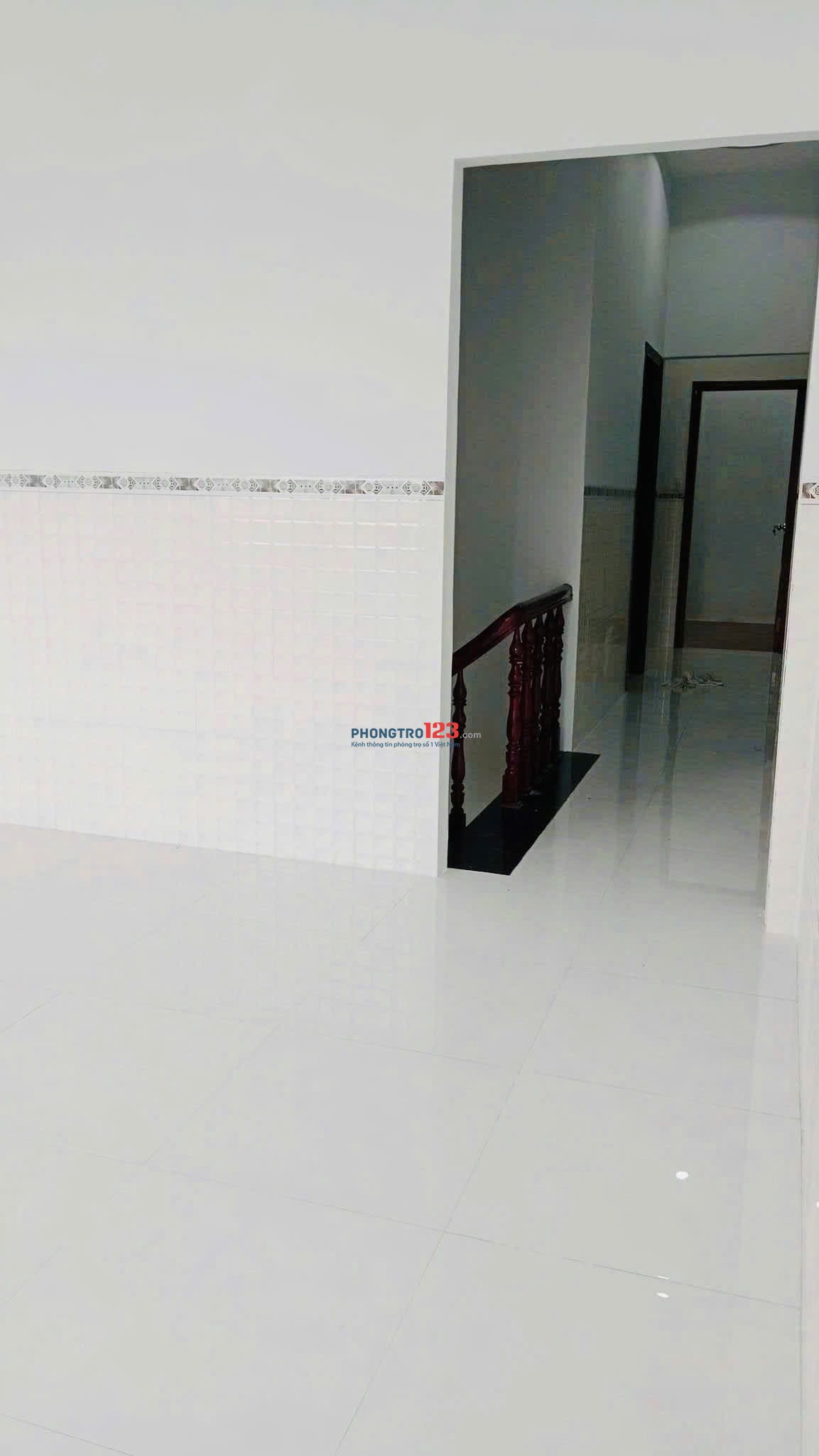 Cho thuê nhà 1 trệt 1 lầu hẻm 3 Phạm Hùng, Cái Răng - 6 triệu/tháng