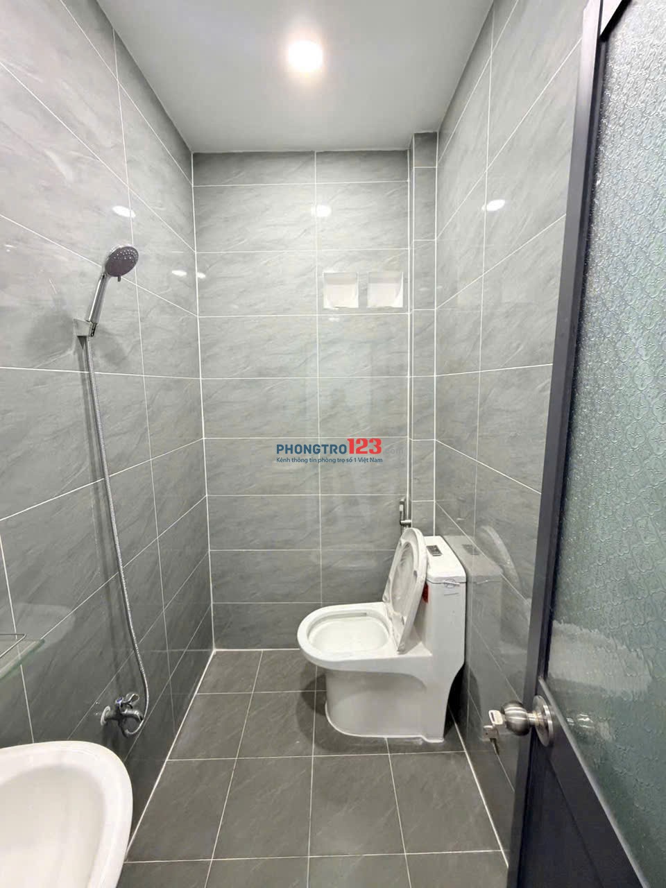 Nhà riêng hẻm Lê Văn Sỹ, gần trường TH Đặng Văn Ngữ - NTCB giá thuê 13tr5/tháng