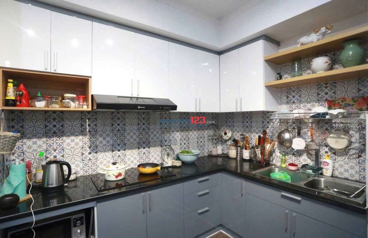 Cho thuê 9,5tr căn hộ 98m2, 2p ngủ, NT, C/c Phú Thạnh- Nguyễn Sơn