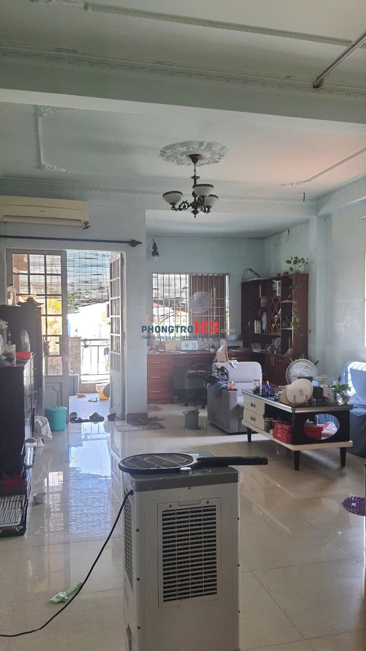 Cho nữ thuê phòng rộng, đầy đủ nội thất, khu vực trung tâm quận 10 và 11