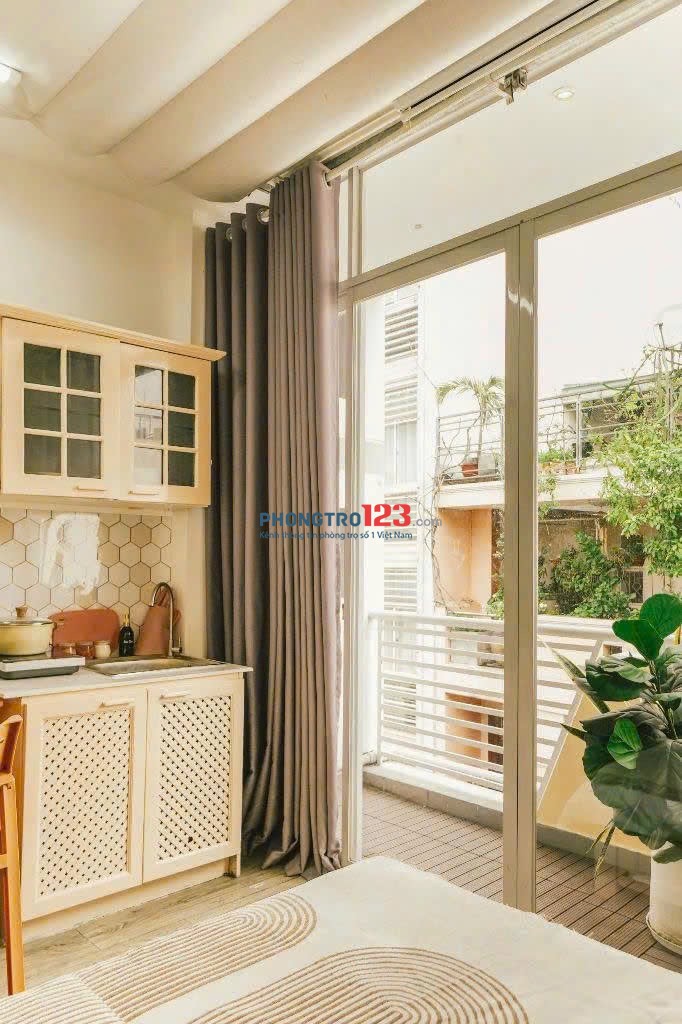 CHO THUÊ CĂN HỘ CÓ BAN CÔNG CỬA SỔ THOÁNG - GẦN CÔNG VIÊN HOÀNG VĂN THỤ ,CHỢ TRẦN HỮU TRANG