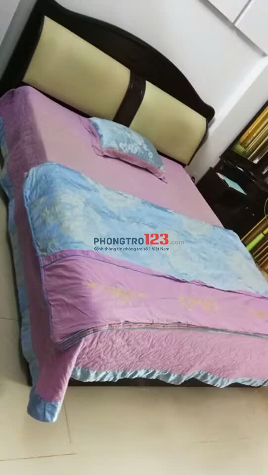 Cho thuê phòng ban công tiện nghi trung tâm Bình Thạnh bao trọn gói