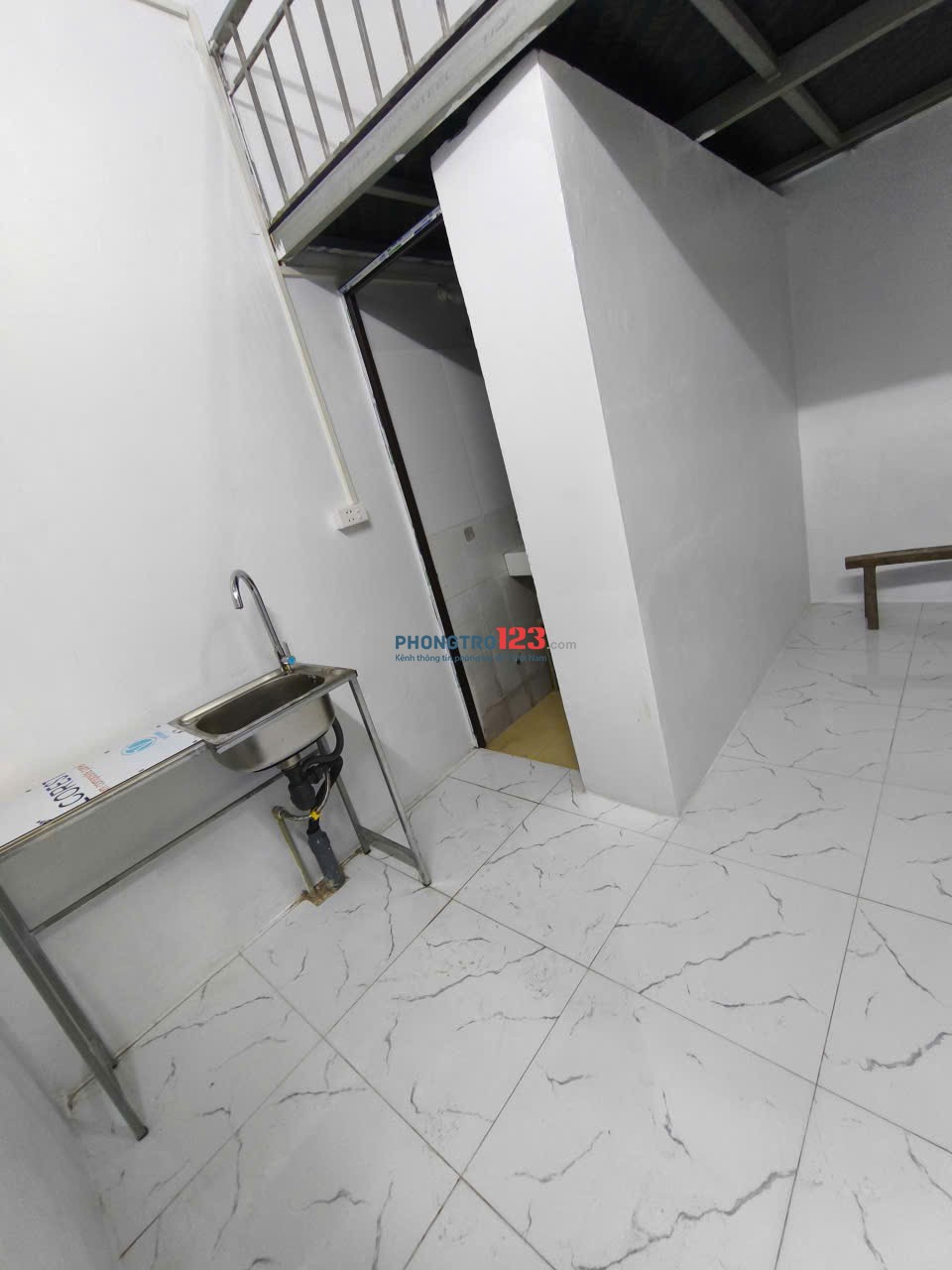  CHO THUÊ PHÒNG TRỌ TẠI ĐỊNH CÔNG CÓ GÁC XÉP – ĐIỀU HÒA, NÓNG LẠNH, WC KHÉP KÍN