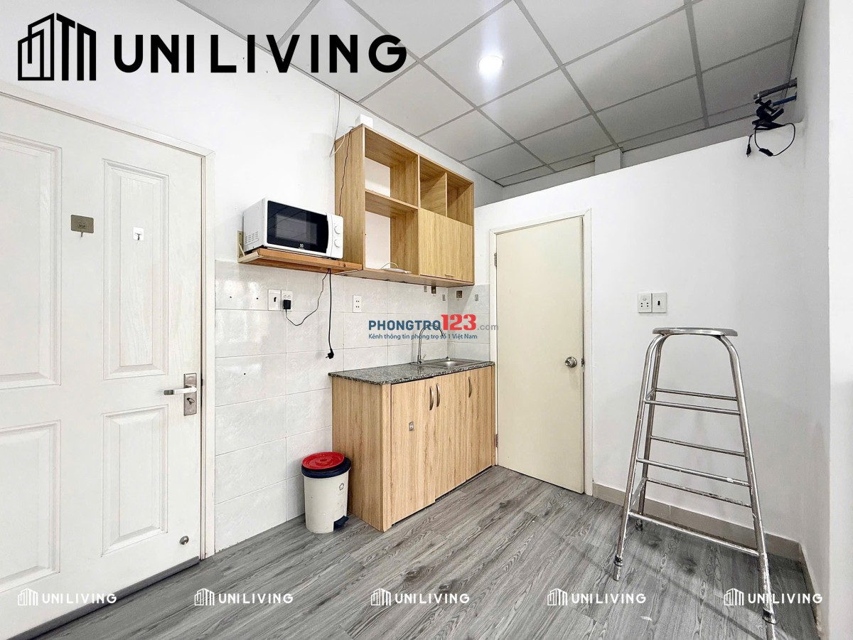 Cho thuê phòng 35m2, ban công gần ngã tư Phú Nhuận, tiện đi Q1, Q3, Sân bay_thang máy, full nội thất