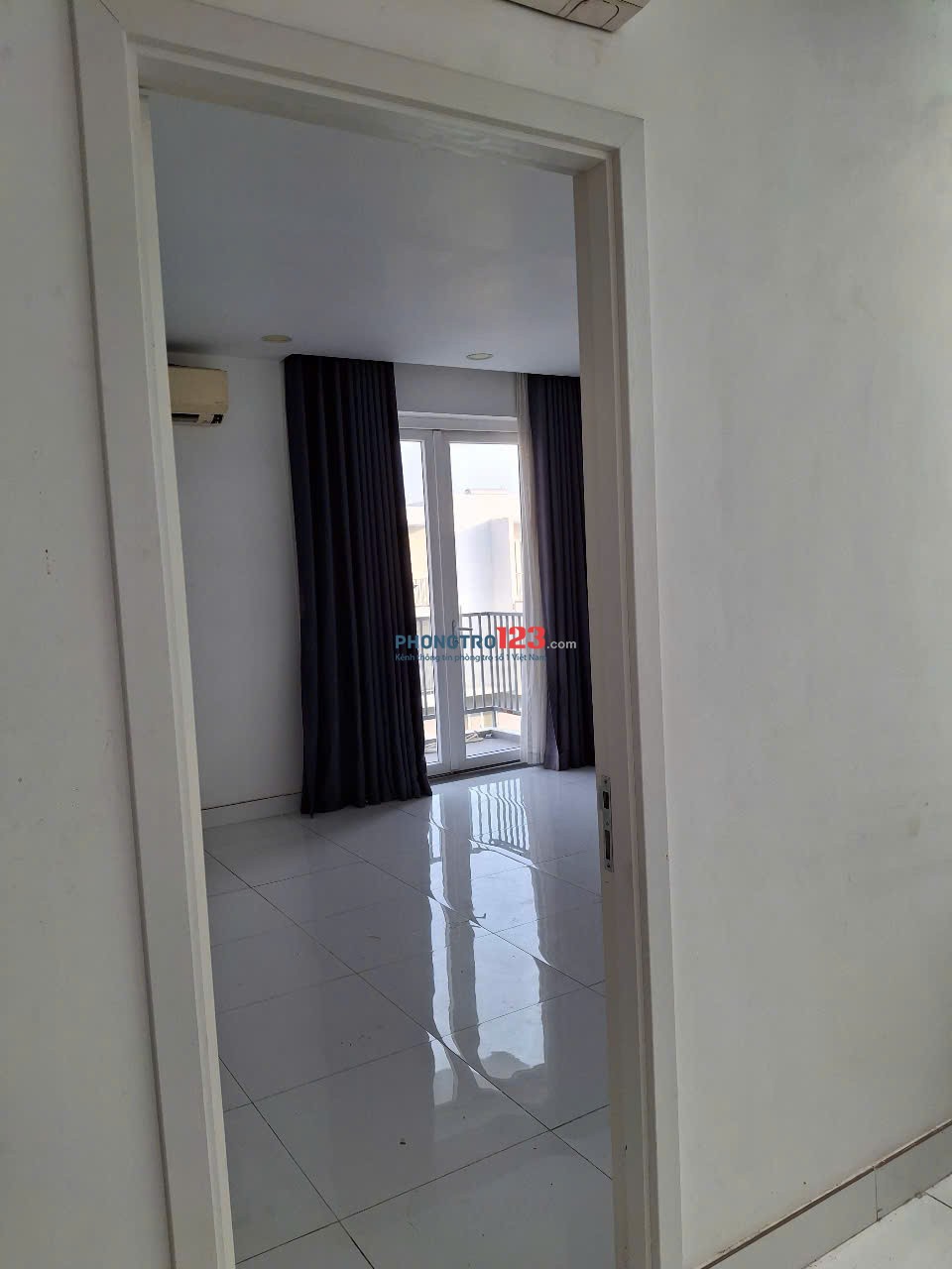 Cho thuê phòng trọ có điều hòa, điện nước giá dân