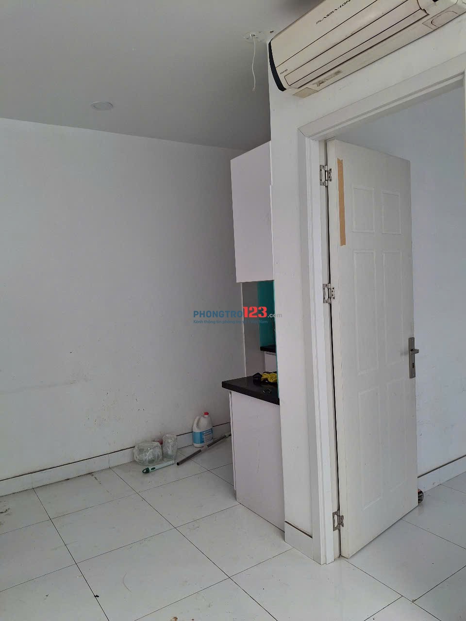 Cho thuê phòng trọ có điều hòa, điện nước giá dân