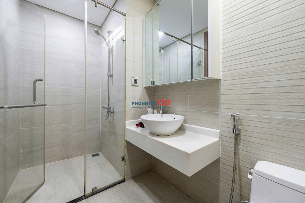 Xi grand Court- Ban công rộng, căn góc 3PN full NT Giá thuê 23 tr/th