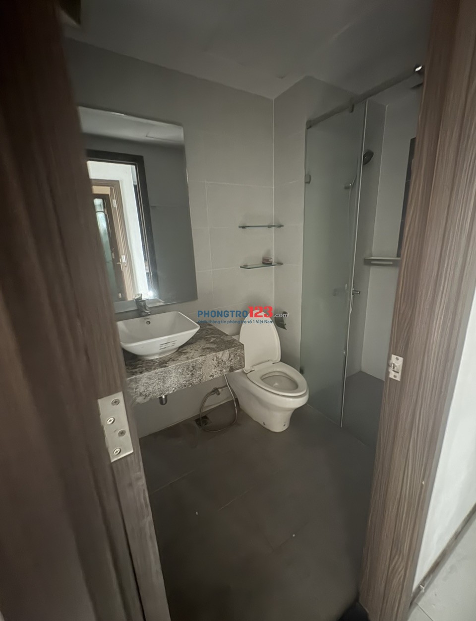 Tìm nữ ghép phòng riêng trong căn hộ chung cư Res11