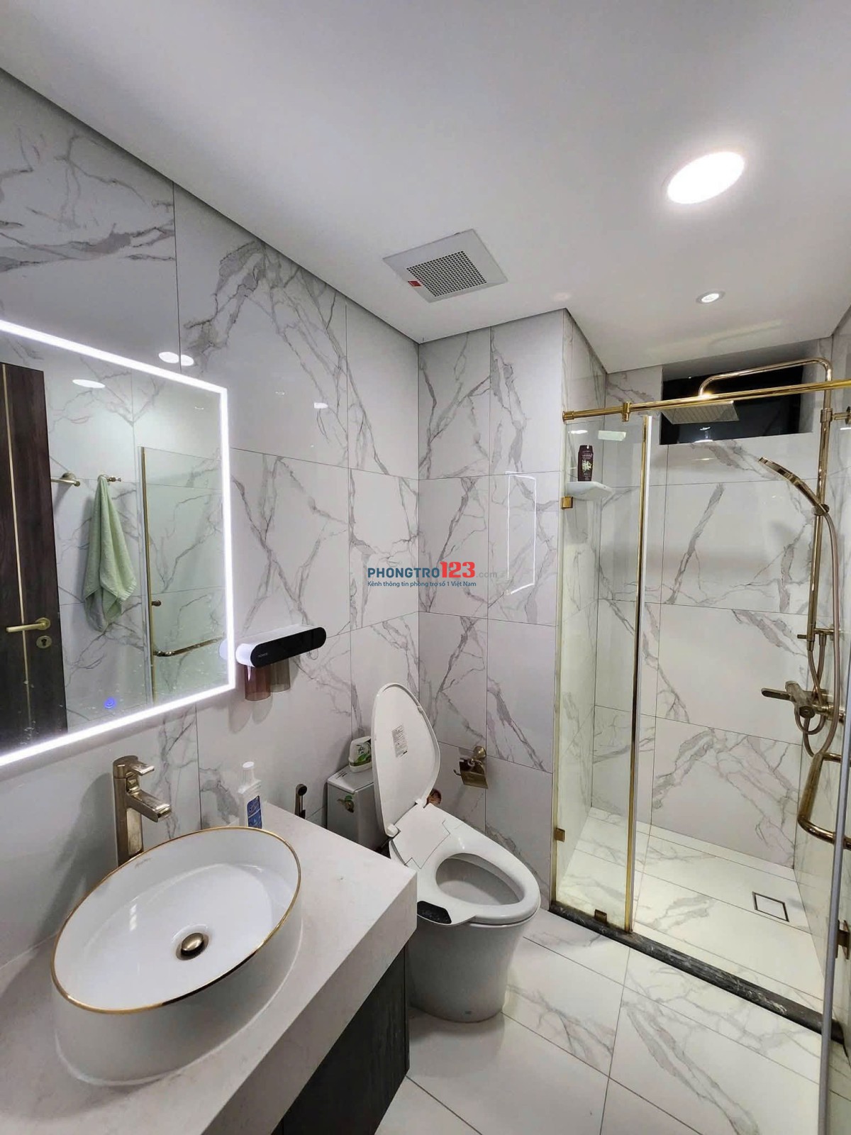 Chung Cư Hà Đô Centrosa - 98m2 / 3PN / Sẵn nội thất giá 25 tr/th