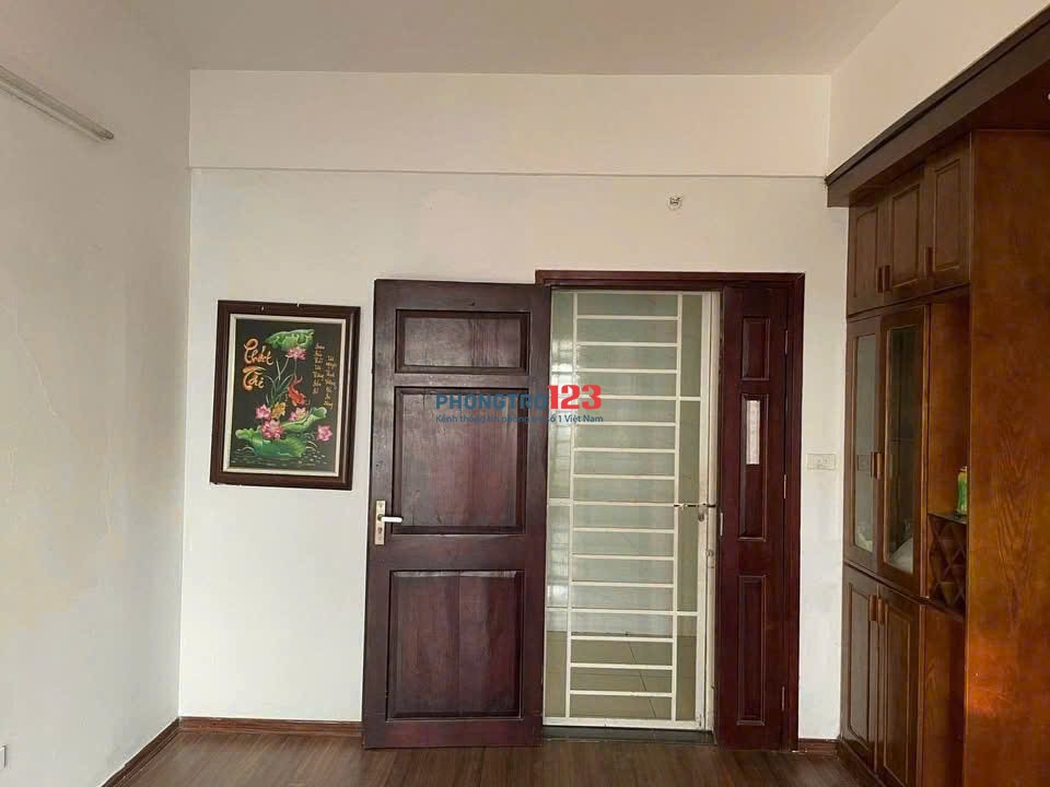 Chung cư Ruby Garden cho thuê căn 2Pn chỉ 9tr/tháng
