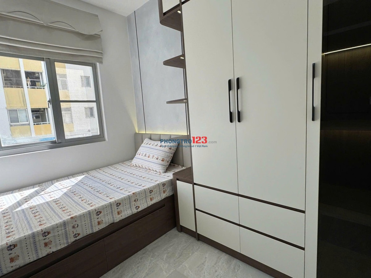 Park Legend - Căn góc 3PN, 94m2 nội thất cao cấp 17tr/th