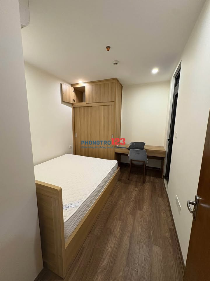 Chung cư CTL Tower, Dương Thị Giang cho thuê căn 3PN, có ban công giá thuê 13tr/tháng