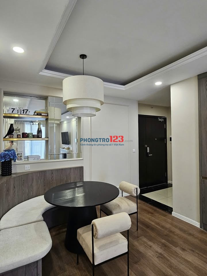 Cho thuê C/c Cộng Hoà Plaza, Căn góc 93m, 3Pn, NTCC. Giá 17tr/tháng!