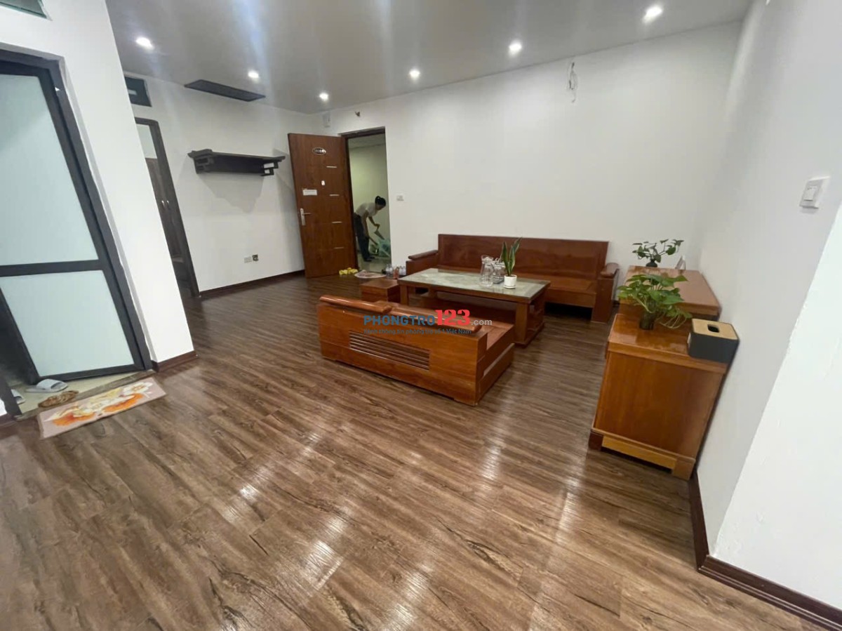 Cho thuê căn hộ dịch vụ mới làm lại nội thất sạch, thoáng, tiện nghi đầy đủ