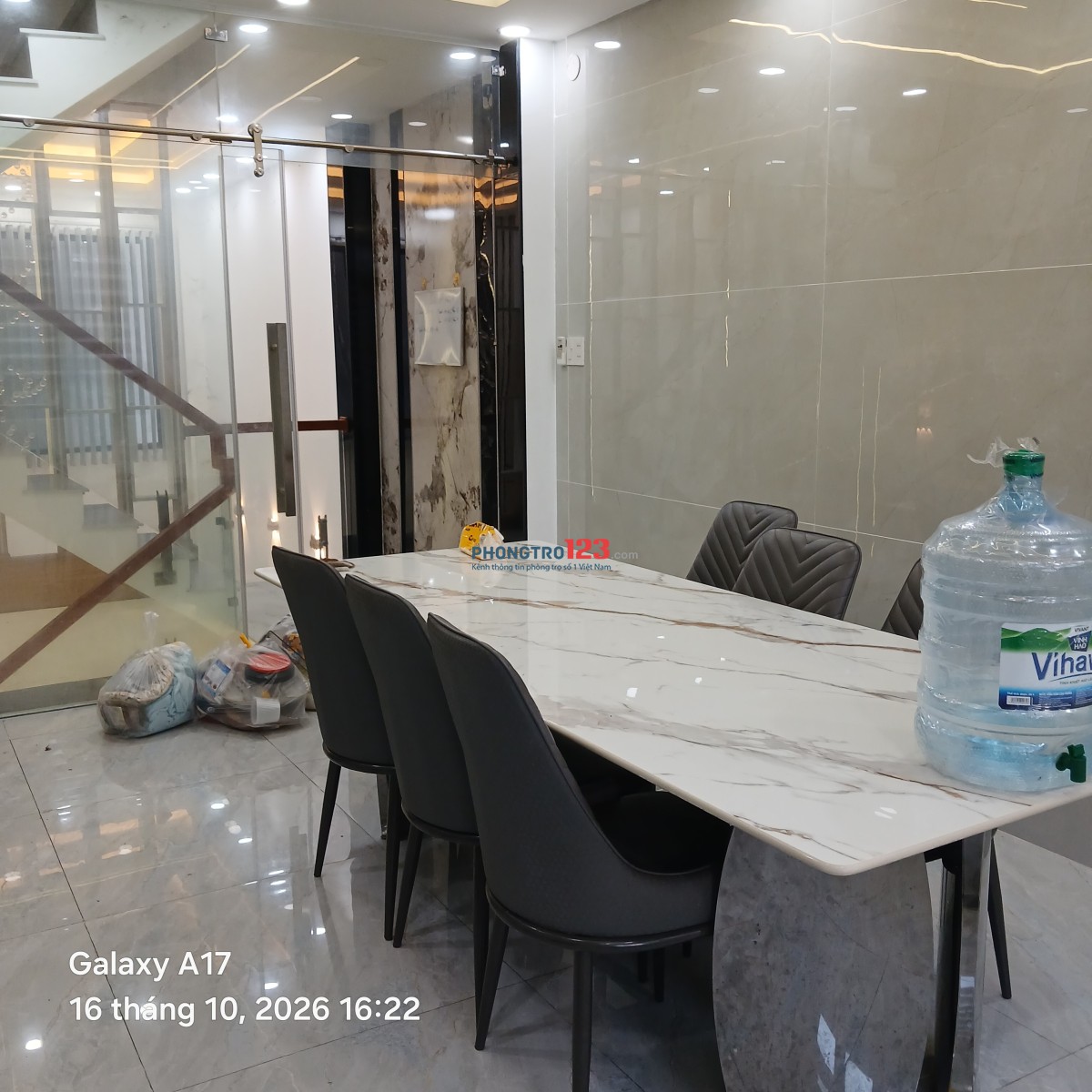 Phòng KTX xịn sò 1 triệu/tháng