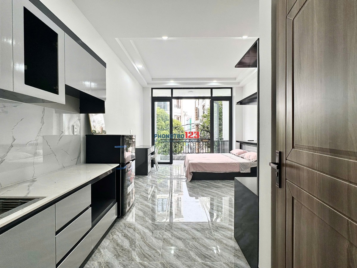 Căn hộ ban công rộng view thoáng đường rộng nội thất đầy đủ ngay Nguyễn Bỉnh Khiêm, Phú Nhuận