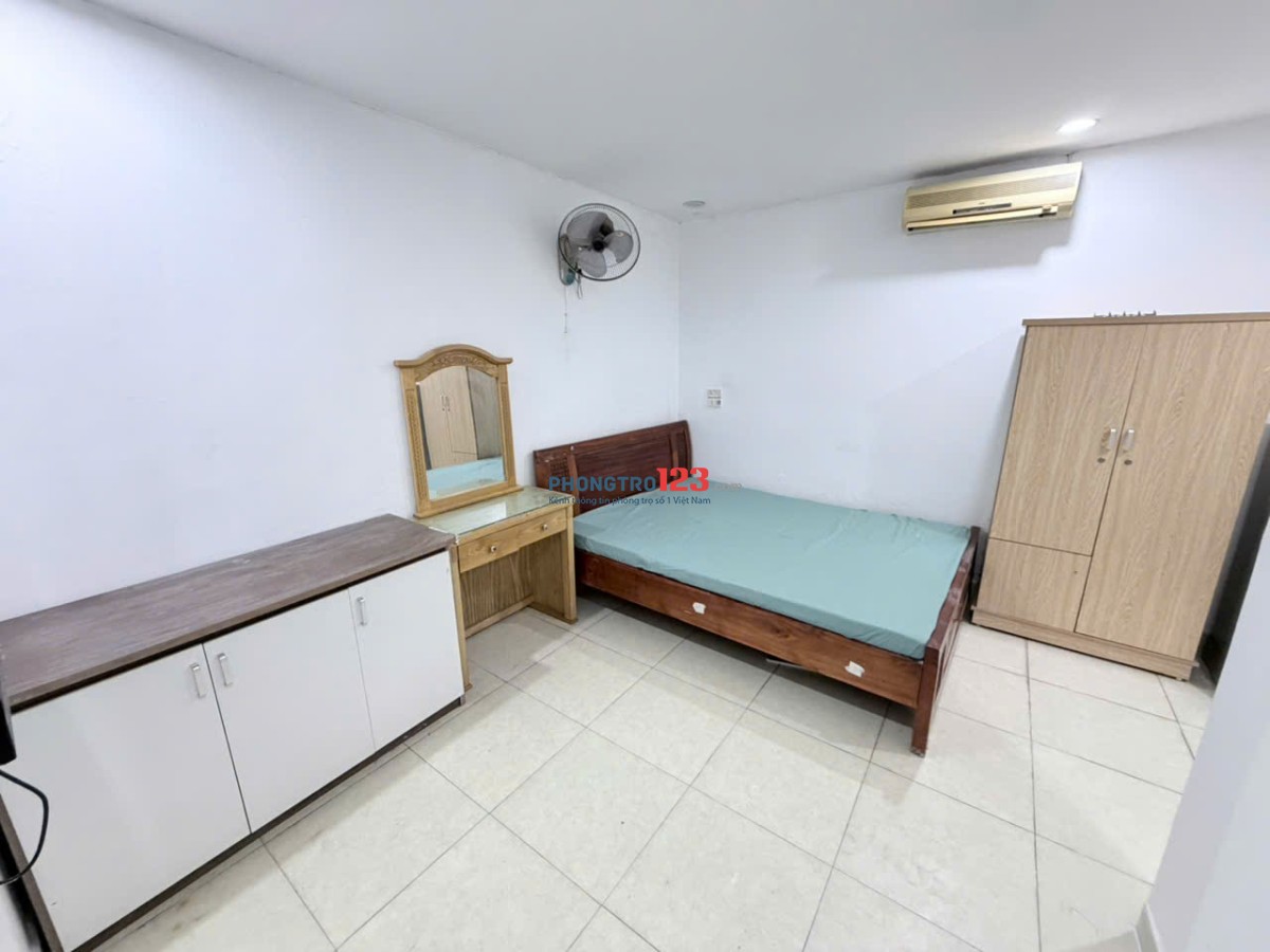 Cho thuê phòng trọ giá rẻ 3,3tr Trần Duy Hưng, Cầu Giấy