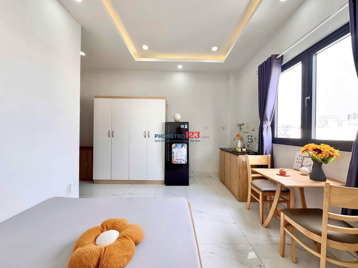 Phòng Đón Nắng Mới Xây Gần Đại Học Văn Lang CS2