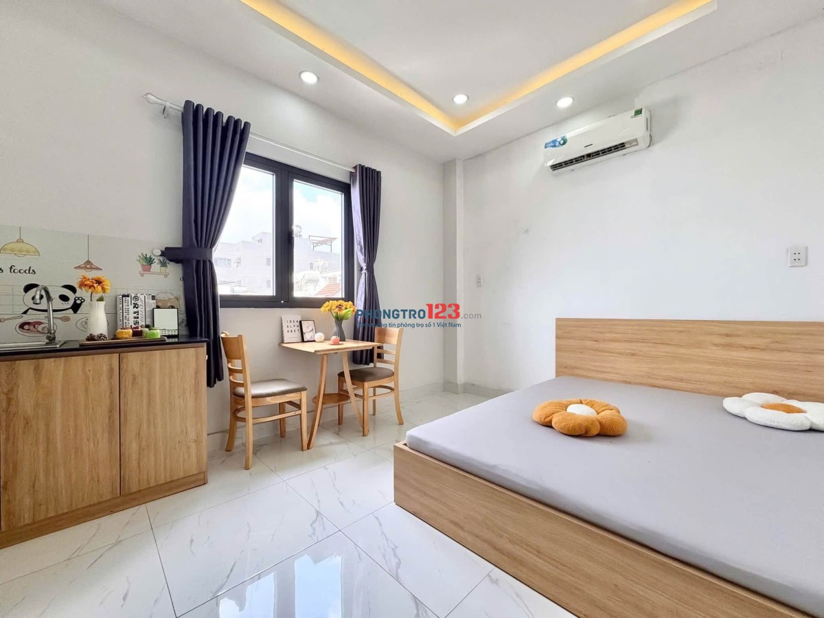 Phòng Đón Nắng Mới Xây Gần Đại Học Văn Lang CS2